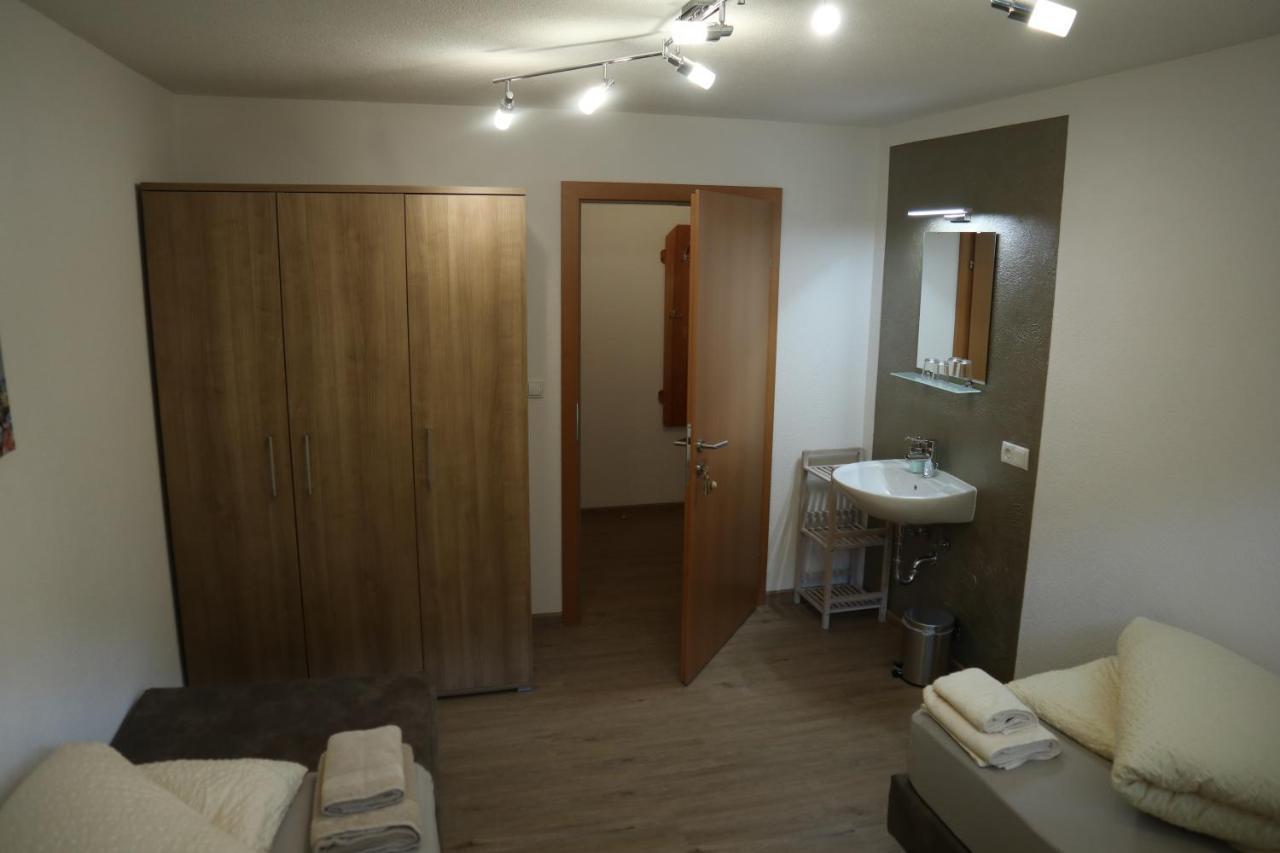 Apart 83 Tosens ภายนอก รูปภาพ